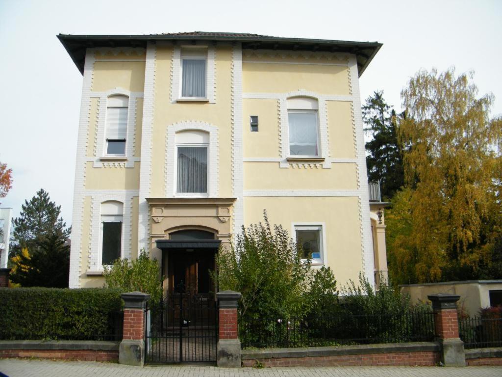 Wohnen Am Bergkpark Bad Wilhelmshoehe Kassel Exterior foto